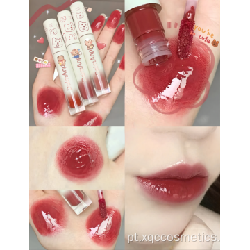 Nova lama labial de longa duração à prova d&#39;água